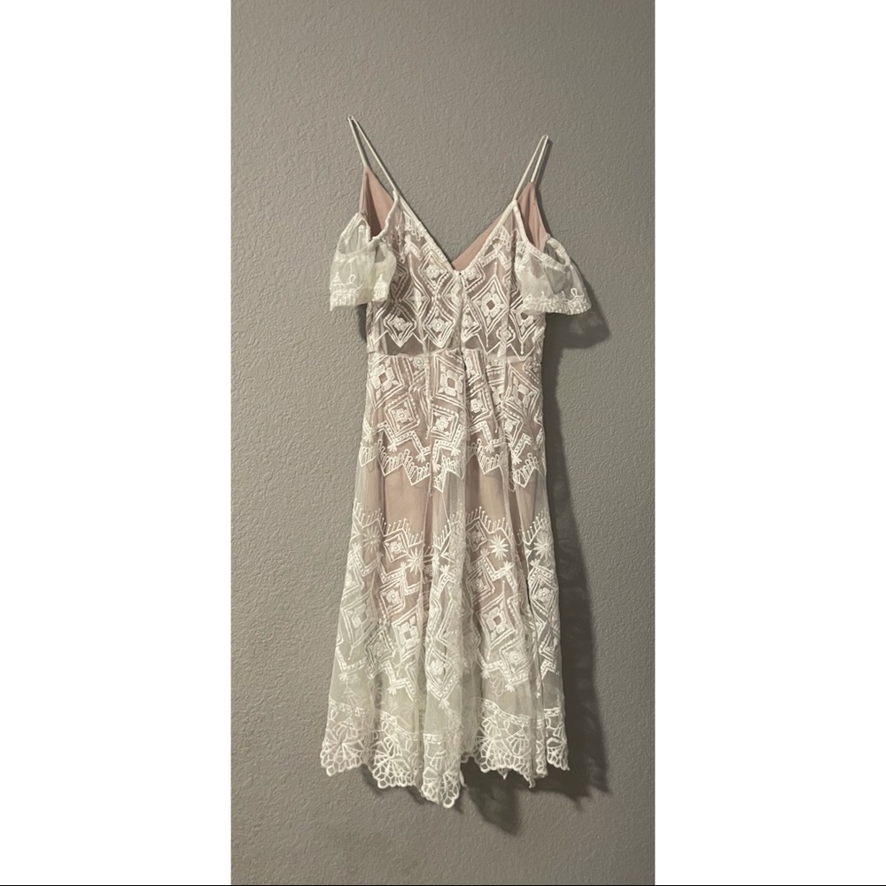 Beautiful love triangle dress size 8